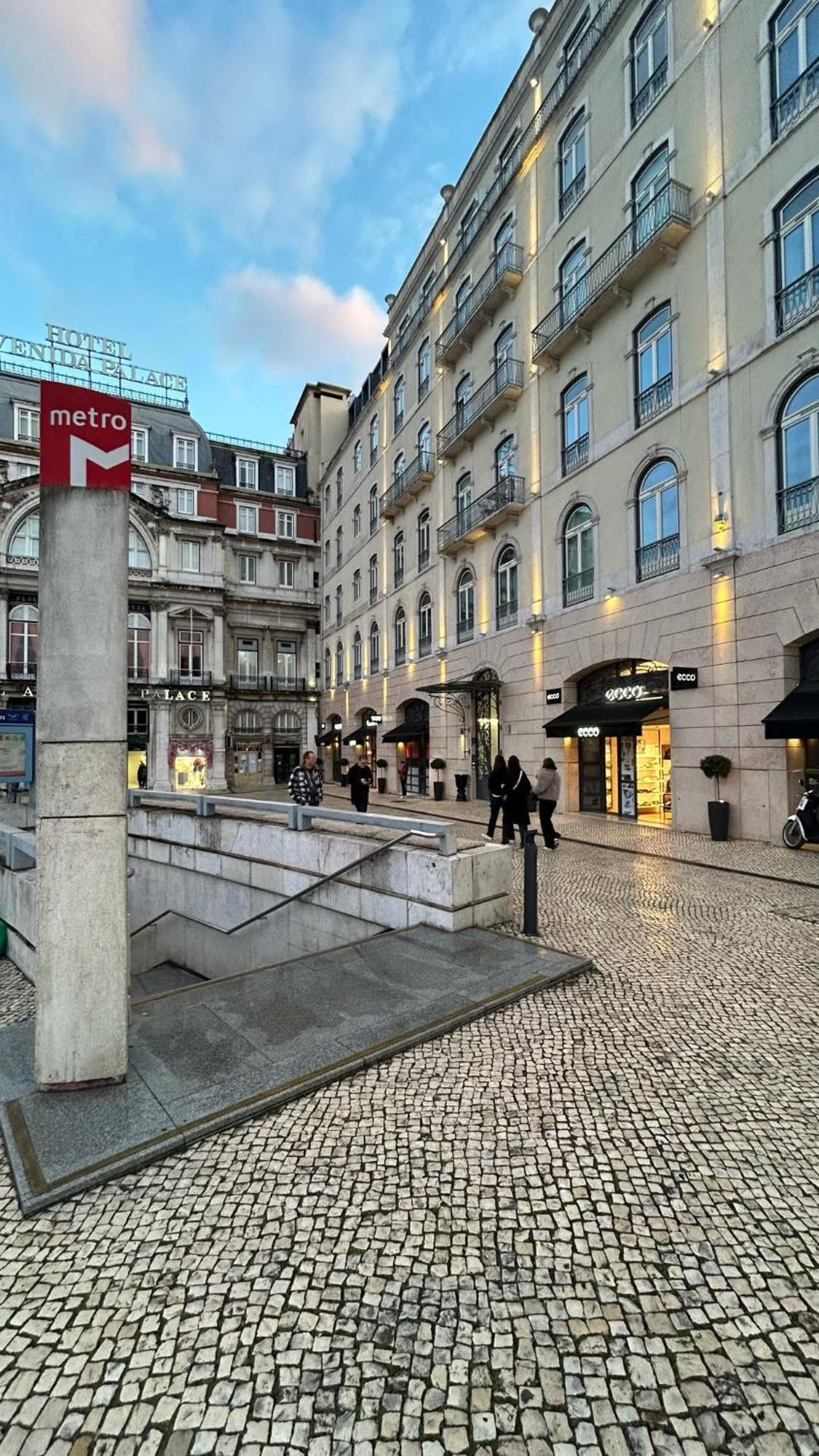 Suite In Shared House In Downtown Lisbon Exterior photo